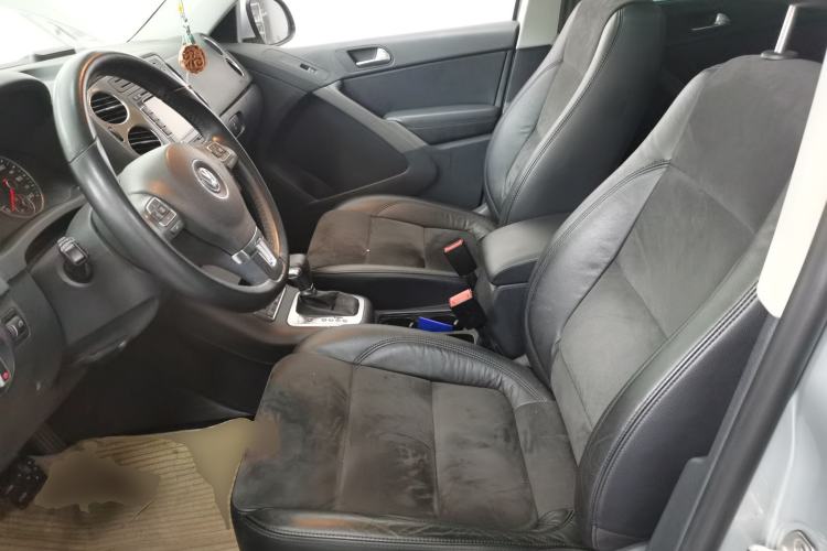Used Volkswagen Tiguan 2010 2.0 TSI Automatic All-Wheel Drive Flagship Navigation Edition Left Front Seat