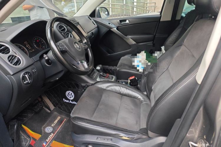 Used Volkswagen Tiguan 2010 2.0 TSI Automatic All-Wheel Drive Flagship Edition Left Front Seat