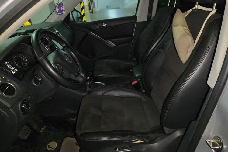 Used Volkswagen Tiguan 2010 2.0 TSI Automatic All-Wheel Drive Flagship Edition Left Front Seat