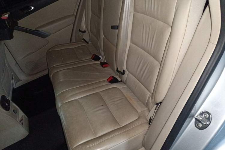 Used Volkswagen Tiguan 2010 1.8 TSI Automatic Two-Wheel Drive Trend Edition Left Rear Seat