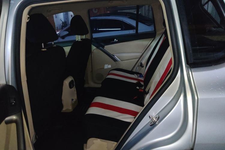 Used Volkswagen Tiguan 2010 1.8 TSI Automatic Two-Wheel Drive Trend Edition Left Rear Seat