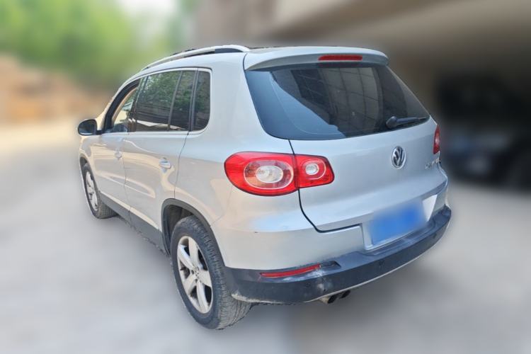 Used Volkswagen Tiguan 2010 2.0 TSI Automatic All-Wheel-Drive Elite Edition Rear Left 45 Deg