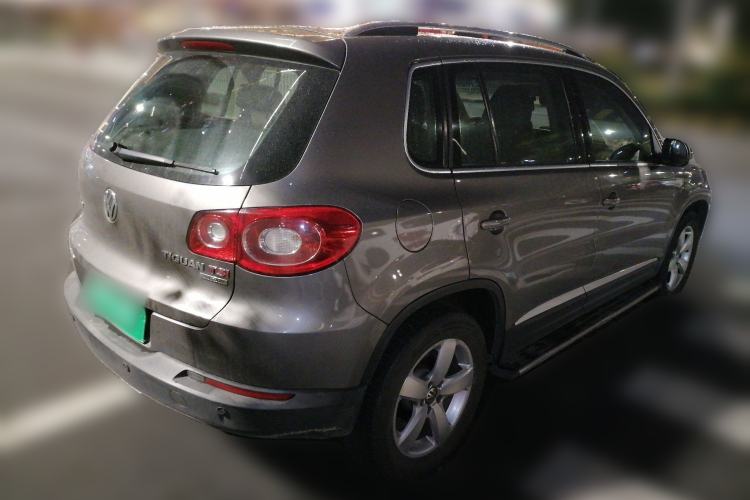 Used Volkswagen Tiguan 2010 2.0 TSI Automatic All-Wheel-Drive Elite Edition Rear Right 45 Deg