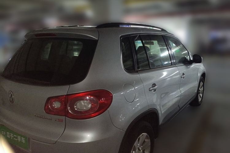 Used Volkswagen Tiguan 2010 1.8 TSI Automatic Two-Wheel Drive Trend Edition Rear Right 45 Deg