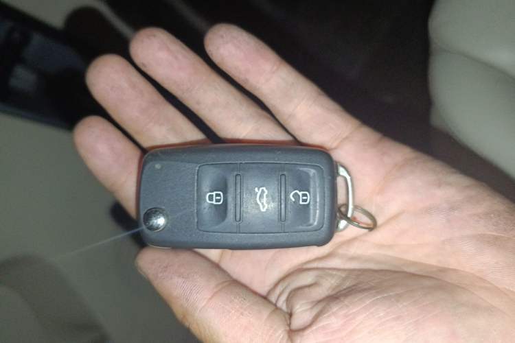 Used Volkswagen Tiguan 2010 1.8 TSI Automatic Two-Wheel Drive Trend Edition Vehicle Key