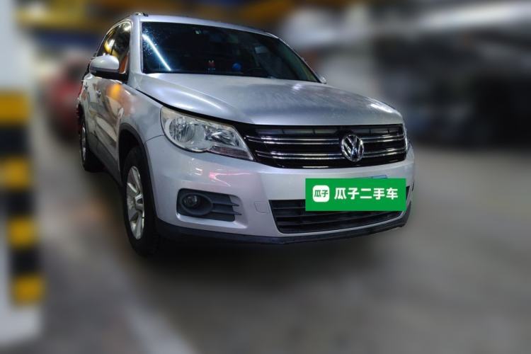 Used Volkswagen Tiguan 2010 1.8 TSI Automatic Two-Wheel Drive Trend Edition Guazi used car, China used car export, Used car for sale, Used Volkswagen cars, Cheapest cars for sale