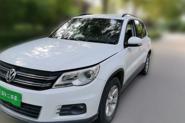 Używany Volkswagen Tiguan 2010 1.8 TSI Automatic Two-Wheel Drive Trend Edition