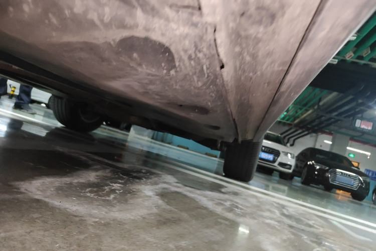 Used Volkswagen Tiguan 2010 1.8TSI Automatic All-Wheel-Drive Elite Edition Chassis Front Left