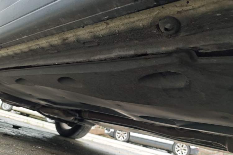 Used Volkswagen Tiguan 2010 1.8TSI Automatic All-Wheel-Drive Elite Edition Chassis Front Right