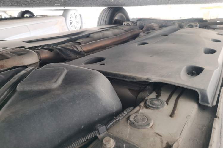 Used Volkswagen Tiguan 2010 2.0 TSI Automatic All-Wheel Drive Flagship Navigation Edition Chassis Rear Left