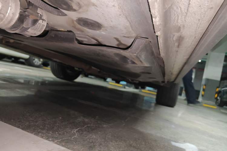 Used Volkswagen Tiguan 2010 1.8TSI Automatic All-Wheel-Drive Elite Edition Chassis Rear Right