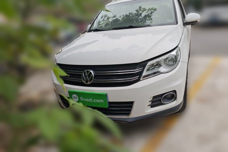Used Volkswagen Tiguan 2010 1.8TSI Automatic All-Wheel-Drive Elite Edition Front