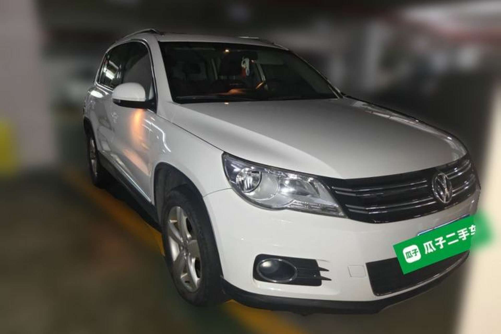 Used Volkswagen Tiguan 2010 2.0 TSI Automatic All-Wheel-Drive Elite Edition Front Right 45 Deg