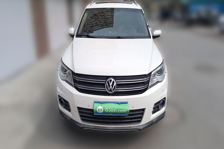 Used Volkswagen Tiguan 2010 2.0 TSI Automatic All-Wheel Drive Flagship Navigation Edition Front