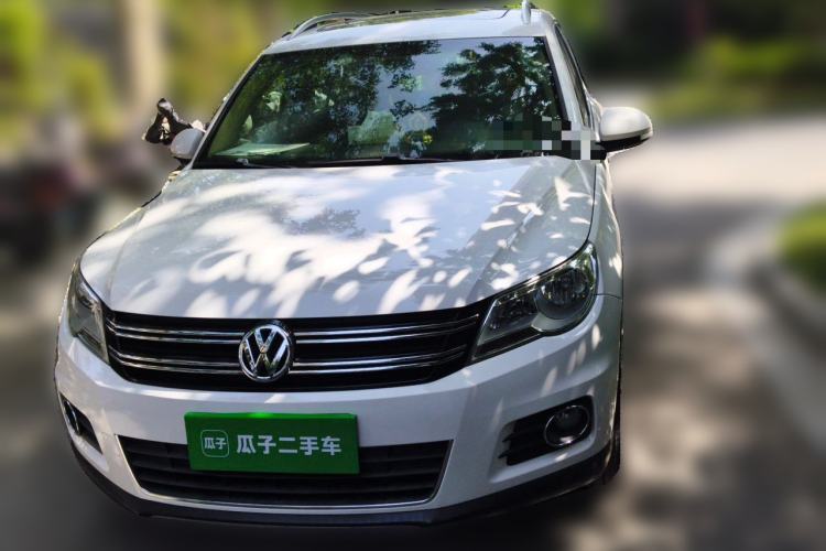 Used Volkswagen Tiguan 2010 1.8TSI Automatic All-Wheel-Drive Elite Edition Front
