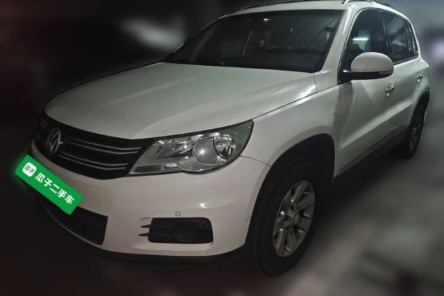 Volkswagen Tiguan 2010 1.8 TSI Automatic Two-Wheel Drive Trend Edition مستعملة