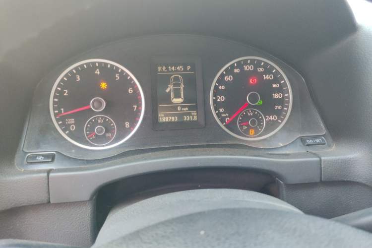 Used Volkswagen Tiguan 2010 1.8TSI Automatic Two-Wheel Drive Elite Edition Instrument Cluster