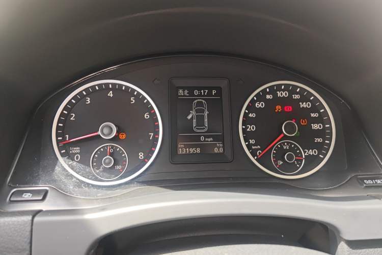 Used Volkswagen Tiguan 2010 1.8TSI Automatic Two-Wheel Drive Elite Edition Instrument Cluster