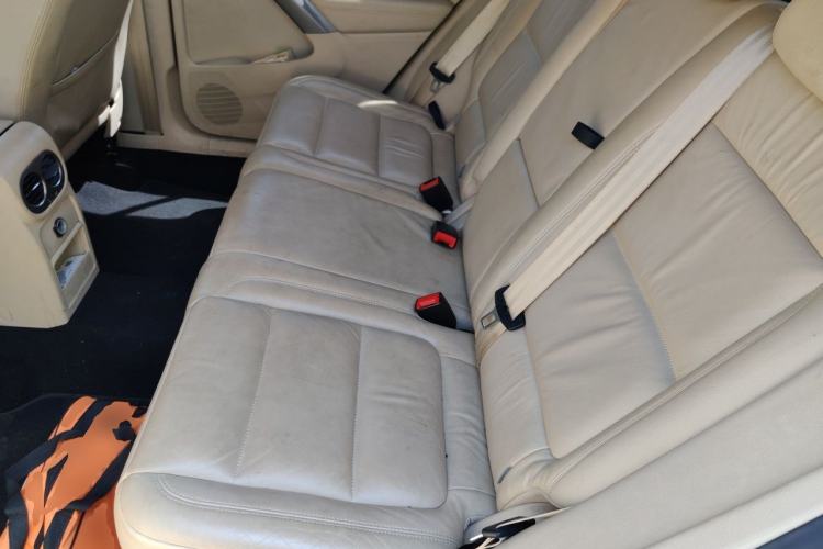 Used Volkswagen Tiguan 2010 1.8 TSI Automatic Two-Wheel Drive Trend Edition Left Rear Seat
