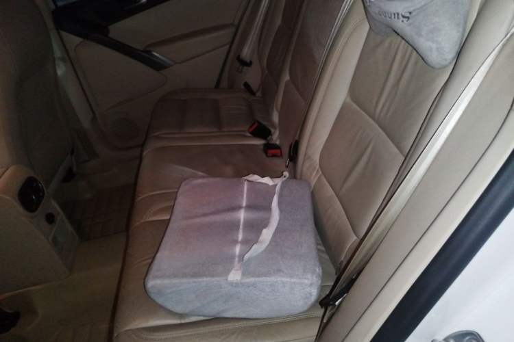 Used Volkswagen Tiguan 2010 1.8TSI Automatic All-Wheel-Drive Elite Edition Left Rear Seat