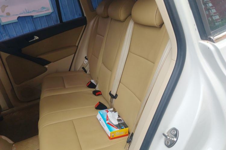 Used Volkswagen Tiguan 2010 1.8 TSI Automatic Two-Wheel Drive Urban Edition Left Rear Seat