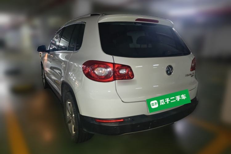 Used Volkswagen Tiguan 2010 2.0 TSI Automatic All-Wheel-Drive Elite Edition Rear Left 45 Deg