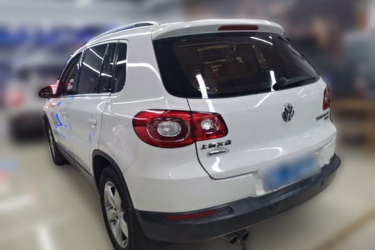 Used Volkswagen Tiguan 2010 2.0 TSI Automatic All-Wheel-Drive Elite Edition Rear Left 45 Deg