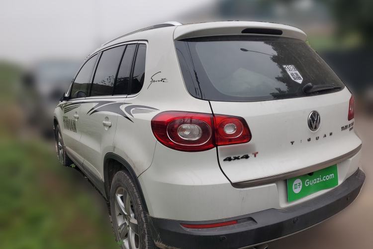 Used Volkswagen Tiguan 2010 2.0 TSI Automatic All-Wheel-Drive Elite Edition Rear Left 45 Deg