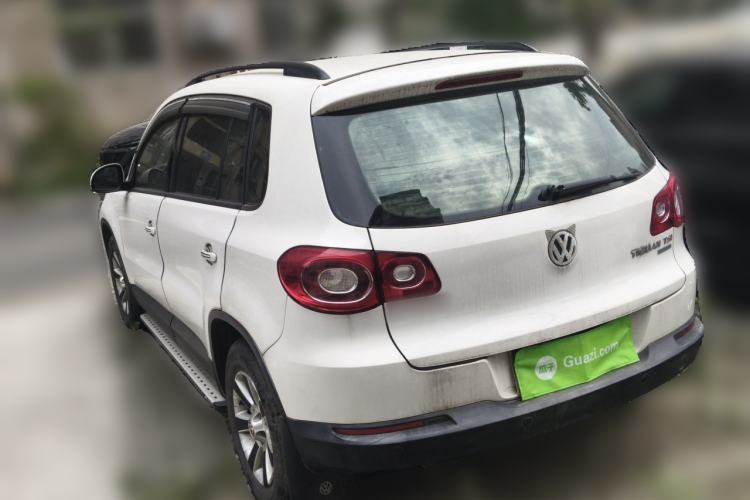 Used Volkswagen Tiguan 2010 1.8 TSI Automatic All-Wheel Drive Fashion Edition Rear Left 45 Deg