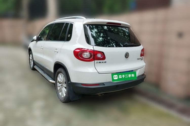 Used Volkswagen Tiguan 2010 2.0 TSI Automatic All-Wheel Drive Flagship Edition Rear Left 45 Deg