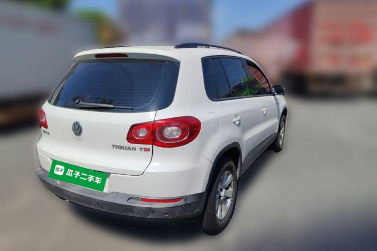 Used Volkswagen Tiguan 2010 1.8 TSI Automatic Two-Wheel Drive Trend Edition Rear Right 45 Deg