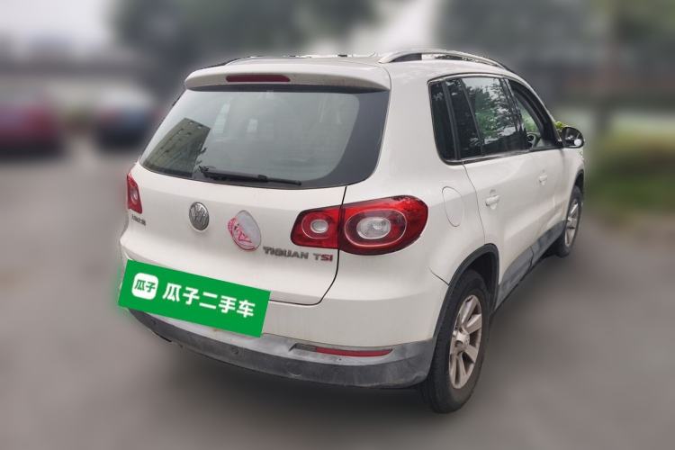 Used Volkswagen Tiguan 2010 1.8 TSI Automatic Two-Wheel Drive Trend Edition Rear Right 45 Deg