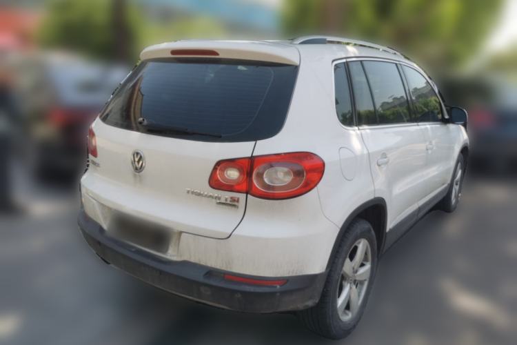 Used Volkswagen Tiguan 2010 1.8TSI Automatic All-Wheel-Drive Elite Edition Rear Right 45 Deg