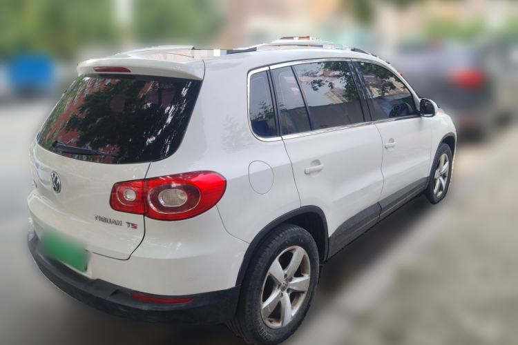 Used Volkswagen Tiguan 2010 1.8 TSI Automatic Two-Wheel Drive Urban Edition Rear Right 45 Deg