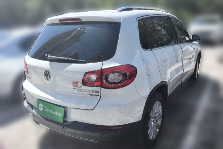 Used Volkswagen Tiguan 2010 2.0 TSI Automatic All-Wheel Drive Flagship Edition Rear Right 45 Deg