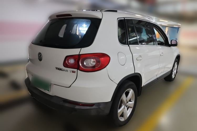 Used Volkswagen Tiguan 2010 1.8TSI Automatic Two-Wheel Drive Elite Edition Rear Right 45 Deg
