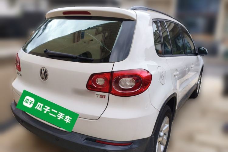 Used Volkswagen Tiguan 2010 1.8 TSI Automatic Two-Wheel Drive Trend Edition Rear Right 45 Deg