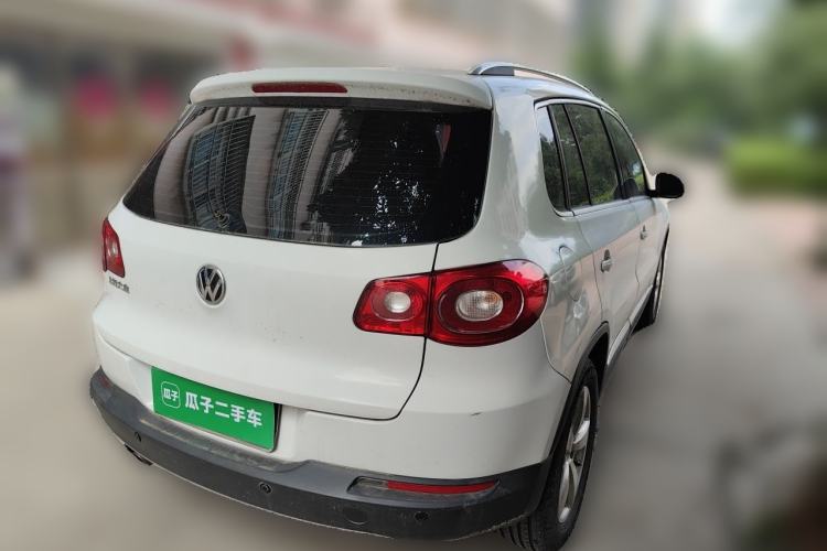Used Volkswagen Tiguan 2010 2.0 TSI Automatic All-Wheel-Drive Elite Edition Rear Right 45 Deg