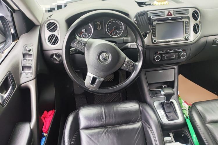 Used Volkswagen Tiguan 2010 1.8TSI Automatic Two-Wheel Drive Elite Edition Steering Wheel