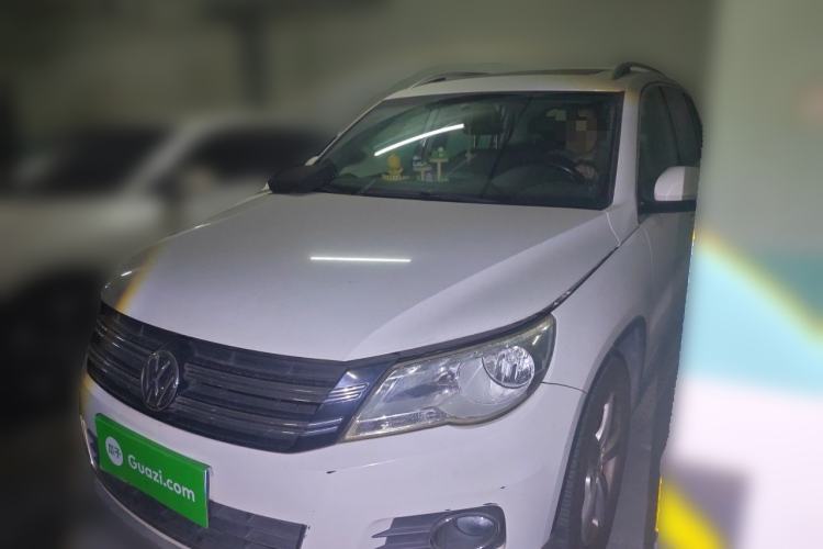 Used Volkswagen Tiguan 2010 1.8TSI Automatic Two-Wheel Drive Elite Edition Guazi used car, China used car export, Used car for sale, Used cars, Cheapest cars for sale