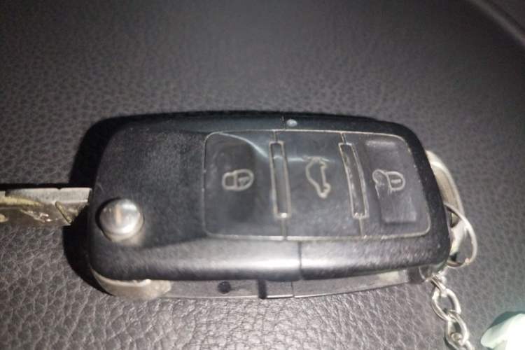 Used Volkswagen Tiguan 2010 1.8TSI Automatic All-Wheel-Drive Elite Edition Vehicle Key