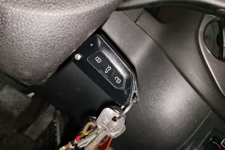Used Volkswagen Tiguan 2010 2.0 TSI Automatic All-Wheel Drive Flagship Edition Vehicle Key