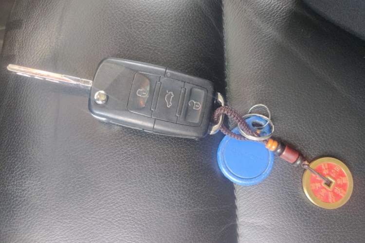Used Volkswagen Tiguan 2010 2.0 TSI Automatic All-Wheel Drive Flagship Edition Vehicle Key