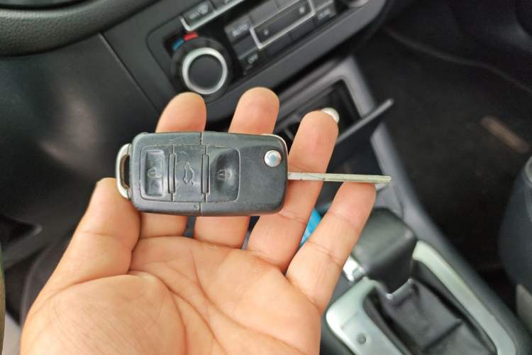 Used Volkswagen Tiguan 2010 1.8TSI Automatic All-Wheel-Drive Elite Edition Vehicle Key