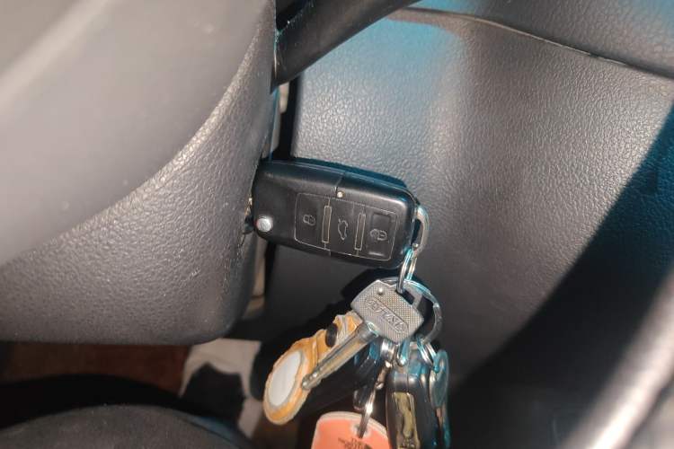 Used Volkswagen Tiguan 2010 1.8TSI Automatic All-Wheel-Drive Elite Edition Vehicle Key