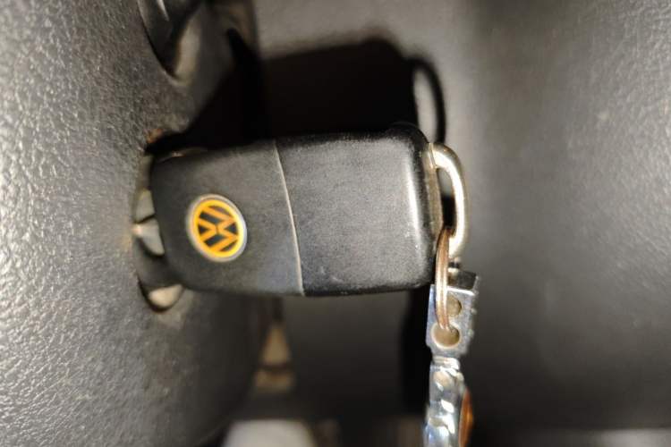 Used Volkswagen Tiguan 2010 2.0 TSI Automatic All-Wheel Drive Flagship Navigation Edition Vehicle Key