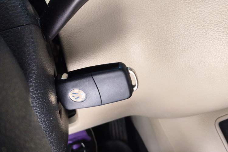 Used Volkswagen Tiguan 2010 1.8TSI Automatic All-Wheel-Drive Elite Edition Vehicle Key