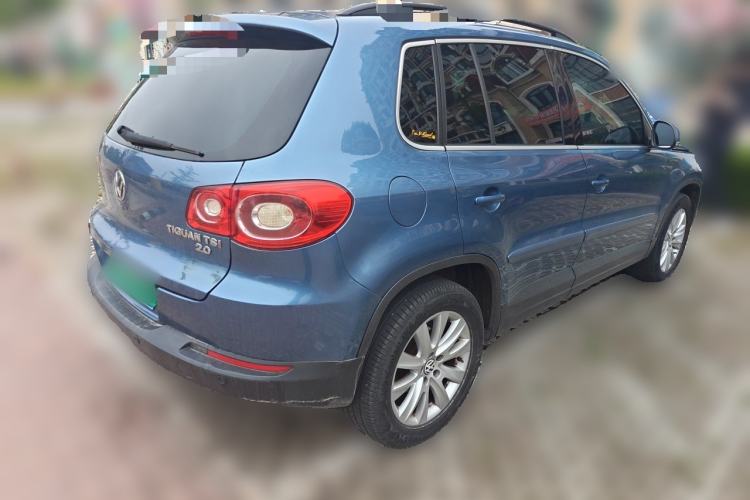 Used Volkswagen Tiguan 2011 2.0 TSI R-Line Rear Right 45 Deg