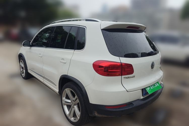 Used Volkswagen Tiguan 2011 2.0 TSI R-Line Rear Left 45 Deg