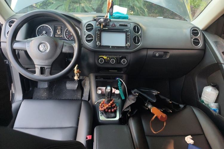 Used Volkswagen Tiguan 2012 1.8TSI Automatic Two-Wheel Drive Urban Edition Center Console